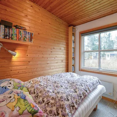 Two-bedroom Holiday In *